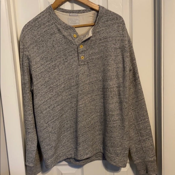 Abercrombie & Fitch Other - Abercrombie & Fitch - sweatshirt style Henley